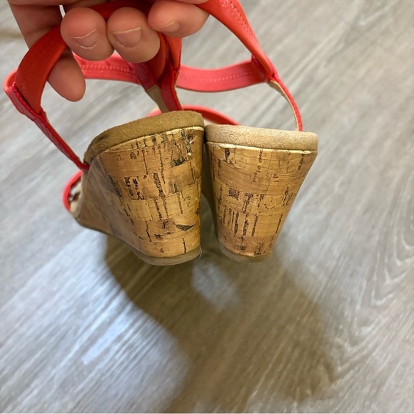 Alfani Step Flex Gillee Womens Size 8.5 Coral Cork 2.75" Wedge Sandals Boho - Picture 4 of 11